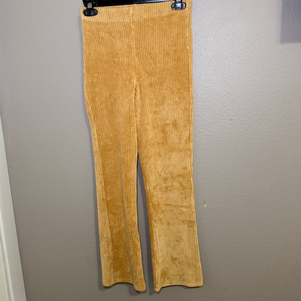 Billabong Light Tan Corduroy Pants